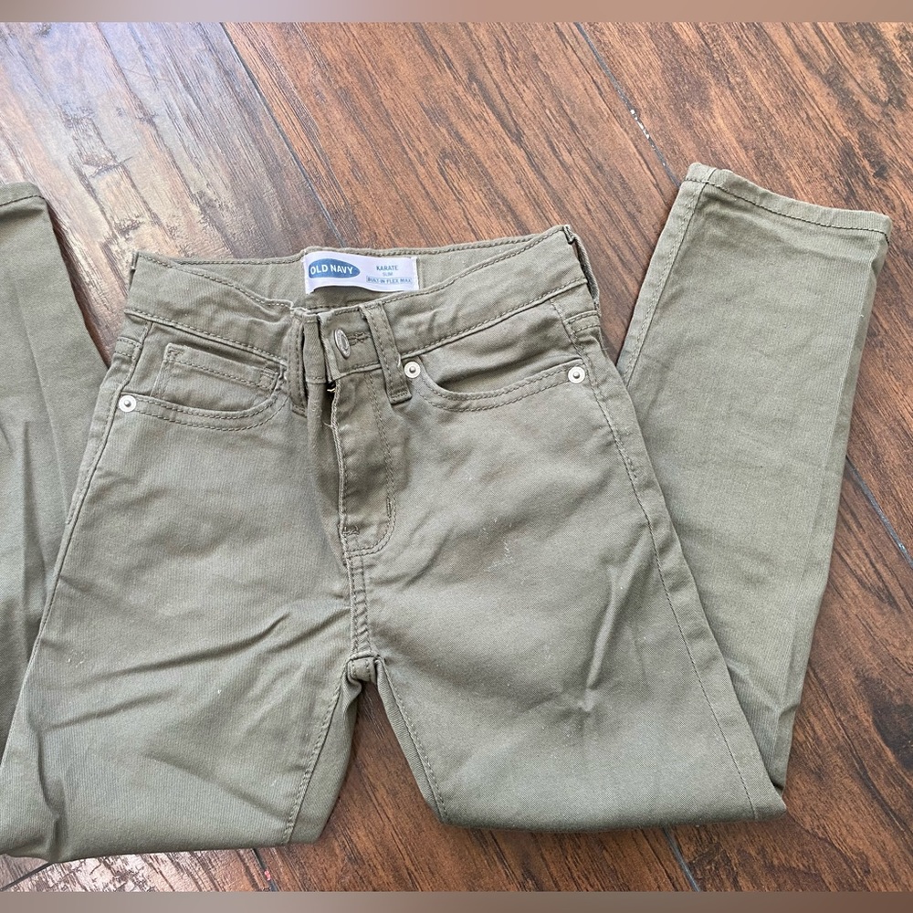 Karate slim  pants, good condition
